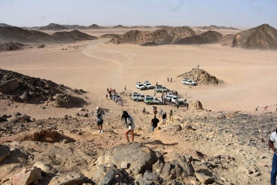 Hurghada Super Safari Day Tour by Jeep or Buggy